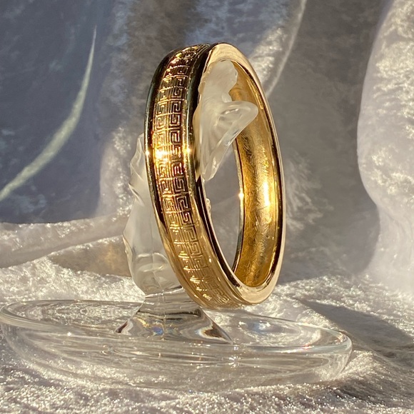 Vintage Givenchy Chunky Runway Gold Bangle Bracelet - Picture 1 of 15